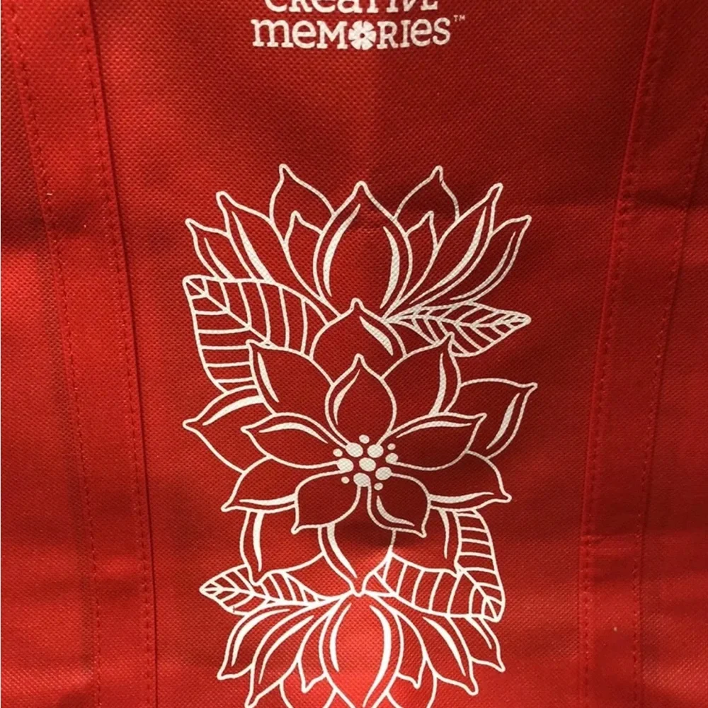 Creative Memories Mary Blooms Poinsettia Red Shopping Bag Only Brand New - Picture 2 of 3